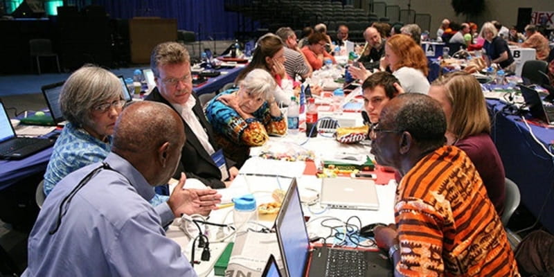 Presbyterians Vote to Allow Gay Marriage by Whopping 3-1 Ratio